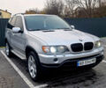 Серый БМВ Х5, объемом двигателя 4.4 л и пробегом 330 тыс. км за 8000 $, фото 1 на Automoto.ua