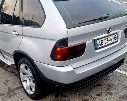 Серый БМВ Х5, объемом двигателя 4.4 л и пробегом 330 тыс. км за 8000 $, фото 2 на Automoto.ua