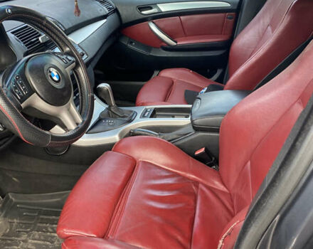 Серый БМВ Х5, объемом двигателя 3 л и пробегом 400 тыс. км за 10300 $, фото 7 на Automoto.ua