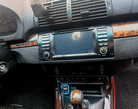 Серый БМВ Х5, объемом двигателя 4.4 л и пробегом 330 тыс. км за 8000 $, фото 9 на Automoto.ua