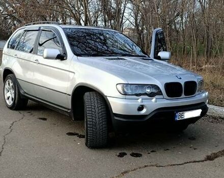 Серый БМВ Х5, объемом двигателя 3 л и пробегом 380 тыс. км за 10600 $, фото 1 на Automoto.ua