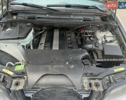 Сірий БМВ Х5, об'ємом двигуна 3 л та пробігом 255 тис. км за 5800 $, фото 7 на Automoto.ua