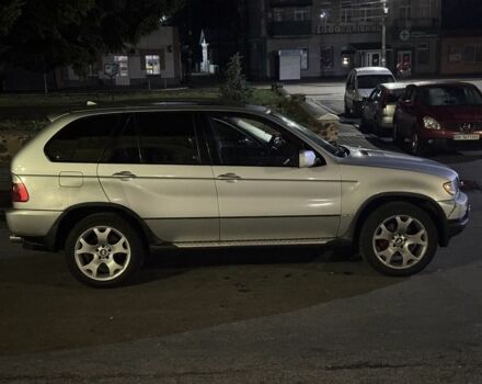 Серый БМВ Х5, объемом двигателя 3 л и пробегом 300 тыс. км за 5800 $, фото 1 на Automoto.ua