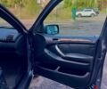 Серый БМВ Х5, объемом двигателя 3 л и пробегом 355 тыс. км за 6000 $, фото 7 на Automoto.ua