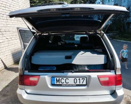 Серый БМВ Х5, объемом двигателя 3 л и пробегом 350 тыс. км за 4500 $, фото 7 на Automoto.ua