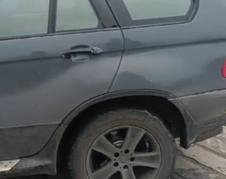 Сірий БМВ Х5, об'ємом двигуна 0 л та пробігом 350 тис. км за 4500 $, фото 1 на Automoto.ua