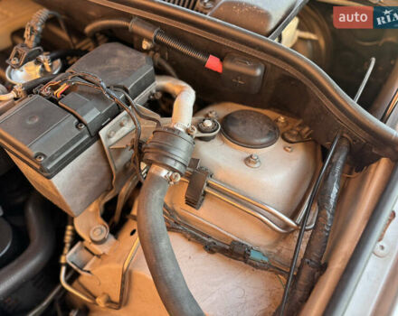 Серый БМВ Х5, объемом двигателя 2.93 л и пробегом 256 тыс. км за 10999 $, фото 6 на Automoto.ua