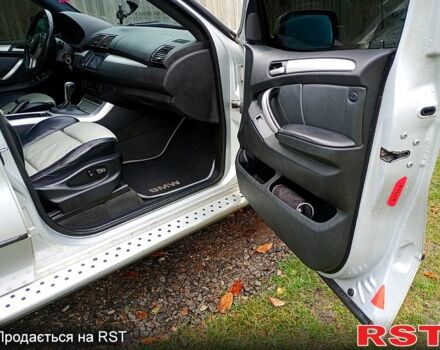 Серый БМВ Х5, объемом двигателя 3 л и пробегом 300 тыс. км за 8000 $, фото 8 на Automoto.ua