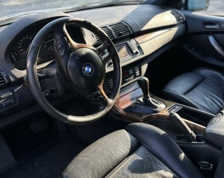 Серый БМВ Х5, объемом двигателя 3 л и пробегом 450 тыс. км за 4000 $, фото 9 на Automoto.ua