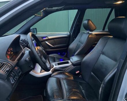 Серый БМВ Х5, объемом двигателя 3 л и пробегом 330 тыс. км за 4799 $, фото 14 на Automoto.ua