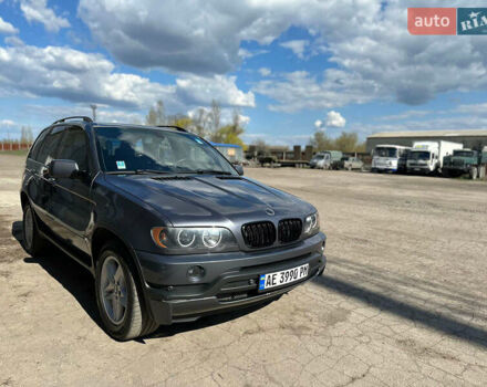 Серый БМВ Х5, объемом двигателя 3 л и пробегом 394 тыс. км за 8500 $, фото 2 на Automoto.ua