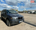 Серый БМВ Х5, объемом двигателя 3 л и пробегом 394 тыс. км за 8500 $, фото 2 на Automoto.ua
