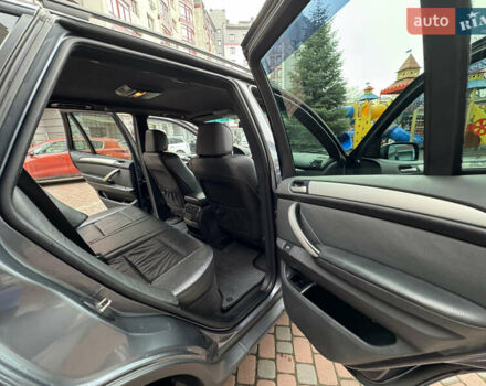 Серый БМВ Х5, объемом двигателя 2.93 л и пробегом 456 тыс. км за 8450 $, фото 159 на Automoto.ua