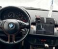 Серый БМВ Х5, объемом двигателя 3 л и пробегом 300 тыс. км за 6000 $, фото 6 на Automoto.ua