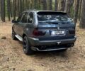 Серый БМВ Х5, объемом двигателя 3 л и пробегом 440 тыс. км за 8100 $, фото 5 на Automoto.ua