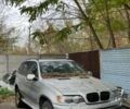 Сірий БМВ Х5, об'ємом двигуна 3 л та пробігом 257 тис. км за 3200 $, фото 1 на Automoto.ua