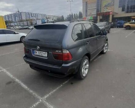 Серый БМВ Х5, объемом двигателя 2.93 л и пробегом 400 тыс. км за 8900 $, фото 6 на Automoto.ua