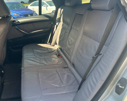 Серый БМВ Х5, объемом двигателя 3 л и пробегом 260 тыс. км за 9700 $, фото 18 на Automoto.ua