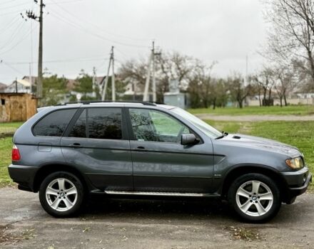Серый БМВ Х5, объемом двигателя 3 л и пробегом 413 тыс. км за 5500 $, фото 3 на Automoto.ua