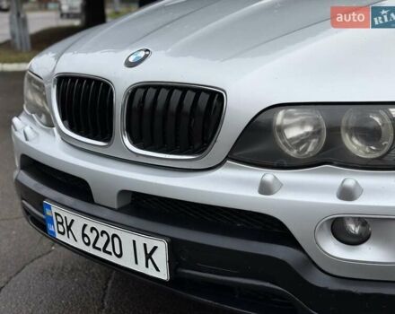 Серый БМВ Х5, объемом двигателя 2.99 л и пробегом 353 тыс. км за 7950 $, фото 6 на Automoto.ua