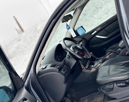 Серый БМВ Х5, объемом двигателя 3 л и пробегом 300 тыс. км за 6000 $, фото 5 на Automoto.ua