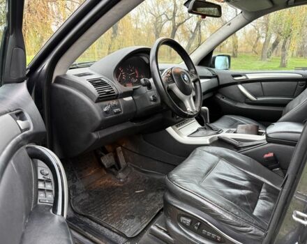 Серый БМВ Х5, объемом двигателя 3 л и пробегом 413 тыс. км за 5500 $, фото 8 на Automoto.ua