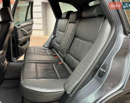 Серый БМВ Х5, объемом двигателя 2.93 л и пробегом 456 тыс. км за 8450 $, фото 143 на Automoto.ua