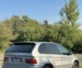 Серый БМВ Х5, объемом двигателя 3 л и пробегом 450 тыс. км за 4000 $, фото 5 на Automoto.ua