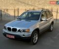 Серый БМВ Х5, объемом двигателя 3 л и пробегом 314 тыс. км за 10500 $, фото 1 на Automoto.ua