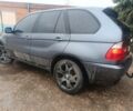 Серый БМВ Х5, объемом двигателя 3 л и пробегом 300 тыс. км за 4700 $, фото 2 на Automoto.ua