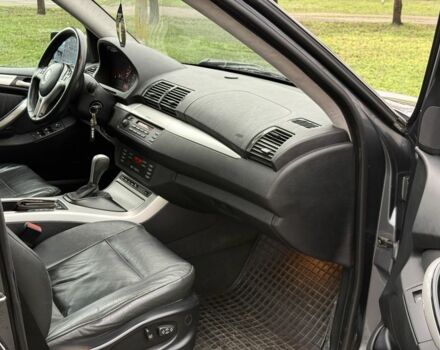 Серый БМВ Х5, объемом двигателя 3 л и пробегом 413 тыс. км за 5500 $, фото 9 на Automoto.ua