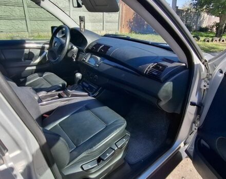 Серый БМВ Х5, объемом двигателя 2.9 л и пробегом 390 тыс. км за 10000 $, фото 11 на Automoto.ua