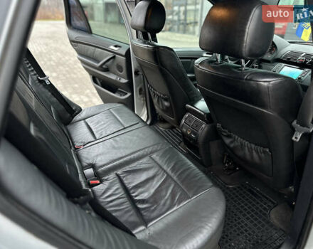 Серый БМВ Х5, объемом двигателя 2.93 л и пробегом 435 тыс. км за 8000 $, фото 15 на Automoto.ua