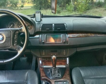 Серый БМВ Х5, объемом двигателя 4.4 л и пробегом 400 тыс. км за 6500 $, фото 4 на Automoto.ua