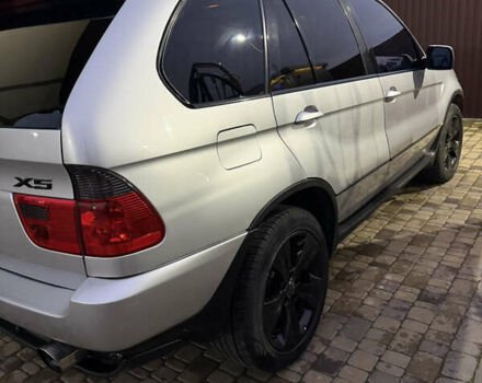 Сірий БМВ Х5, об'ємом двигуна 3 л та пробігом 390 тис. км за 10000 $, фото 4 на Automoto.ua