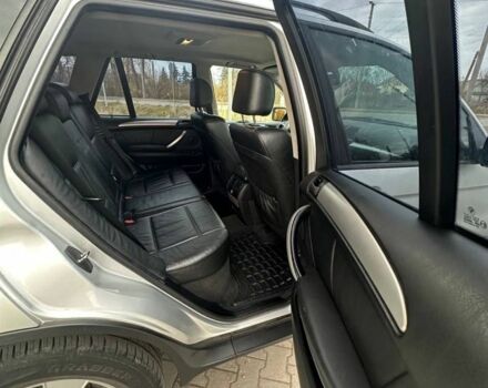 Серый БМВ Х5, объемом двигателя 3 л и пробегом 300 тыс. км за 5400 $, фото 7 на Automoto.ua