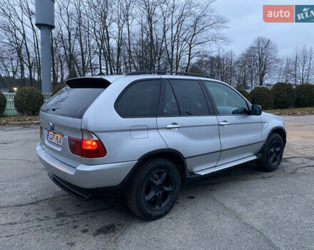 Серый БМВ Х5, объемом двигателя 3 л и пробегом 330 тыс. км за 4799 $, фото 10 на Automoto.ua