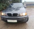 Серый БМВ Х5, объемом двигателя 3 л и пробегом 300 тыс. км за 4700 $, фото 4 на Automoto.ua