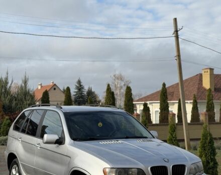 Серый БМВ Х5, объемом двигателя 3 л и пробегом 280 тыс. км за 5999 $, фото 4 на Automoto.ua