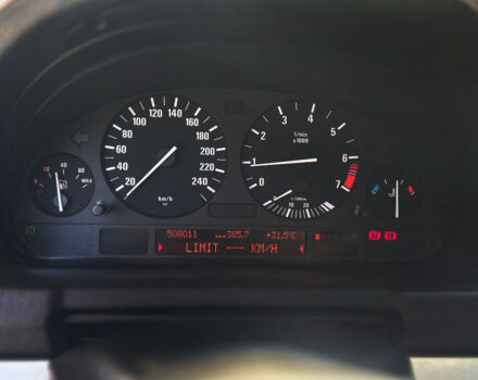 Серый БМВ Х5, объемом двигателя 3 л и пробегом 260 тыс. км за 9700 $, фото 15 на Automoto.ua