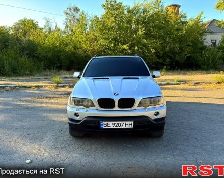 Серый БМВ Х5, объемом двигателя 3 л и пробегом 377 тыс. км за 7999 $, фото 1 на Automoto.ua