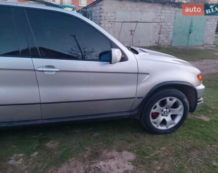 Серый БМВ Х5, объемом двигателя 2.98 л и пробегом 480 тыс. км за 7400 $, фото 3 на Automoto.ua