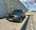 Серый БМВ Х5, объемом двигателя 3 л и пробегом 394 тыс. км за 8500 $, фото 1 на Automoto.ua