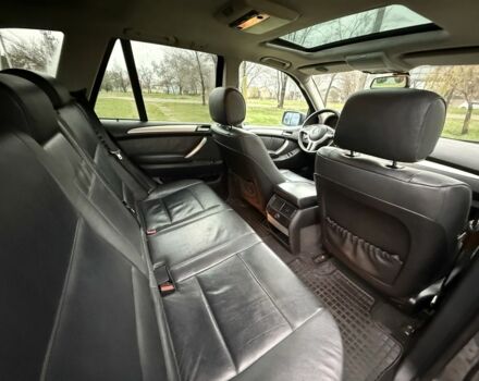 Серый БМВ Х5, объемом двигателя 3 л и пробегом 413 тыс. км за 5500 $, фото 12 на Automoto.ua