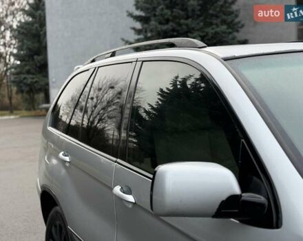 Серый БМВ Х5, объемом двигателя 2.99 л и пробегом 353 тыс. км за 7950 $, фото 17 на Automoto.ua