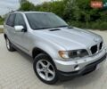 Серый БМВ Х5, объемом двигателя 3 л и пробегом 284 тыс. км за 4900 $, фото 1 на Automoto.ua