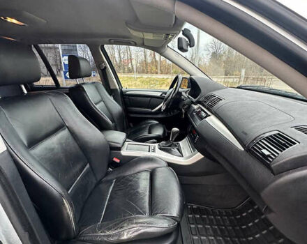 Сірий БМВ Х5, об'ємом двигуна 3 л та пробігом 300 тис. км за 5400 $, фото 9 на Automoto.ua
