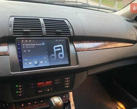 Серый БМВ Х5, объемом двигателя 3 л и пробегом 366 тыс. км за 7500 $, фото 6 на Automoto.ua