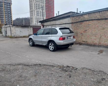 Серый БМВ Х5, объемом двигателя 3 л и пробегом 400 тыс. км за 4200 $, фото 3 на Automoto.ua