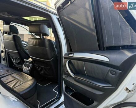 Серый БМВ Х5, объемом двигателя 4.6 л и пробегом 240 тыс. км за 6700 $, фото 37 на Automoto.ua